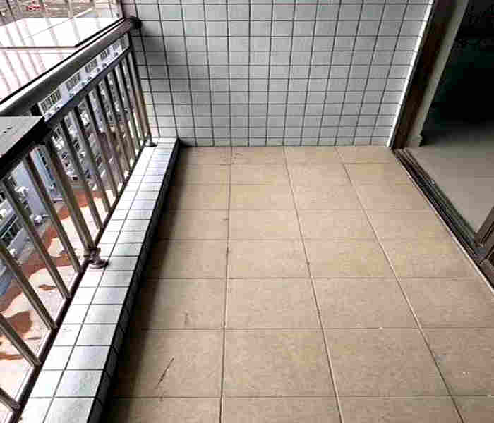 出售小產(chǎn)權(quán)房:新坪公館